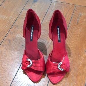 Delicious Red Heels Size 10